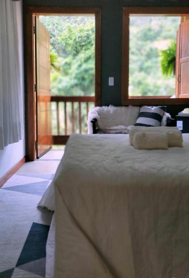 Pousada Sitio Das Pedras โดมิงกอส มาร์ตินส์ ภายนอก รูปภาพ
