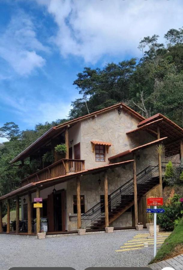 Pousada Sitio Das Pedras โดมิงกอส มาร์ตินส์ ภายนอก รูปภาพ
